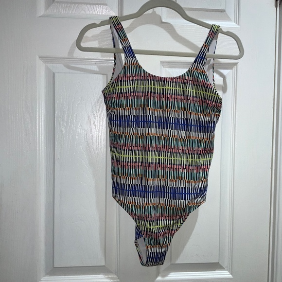 Athleta QuickDri Prismatic Scoop one piece bathing suit Sz XS msr - Picture 1 of 5